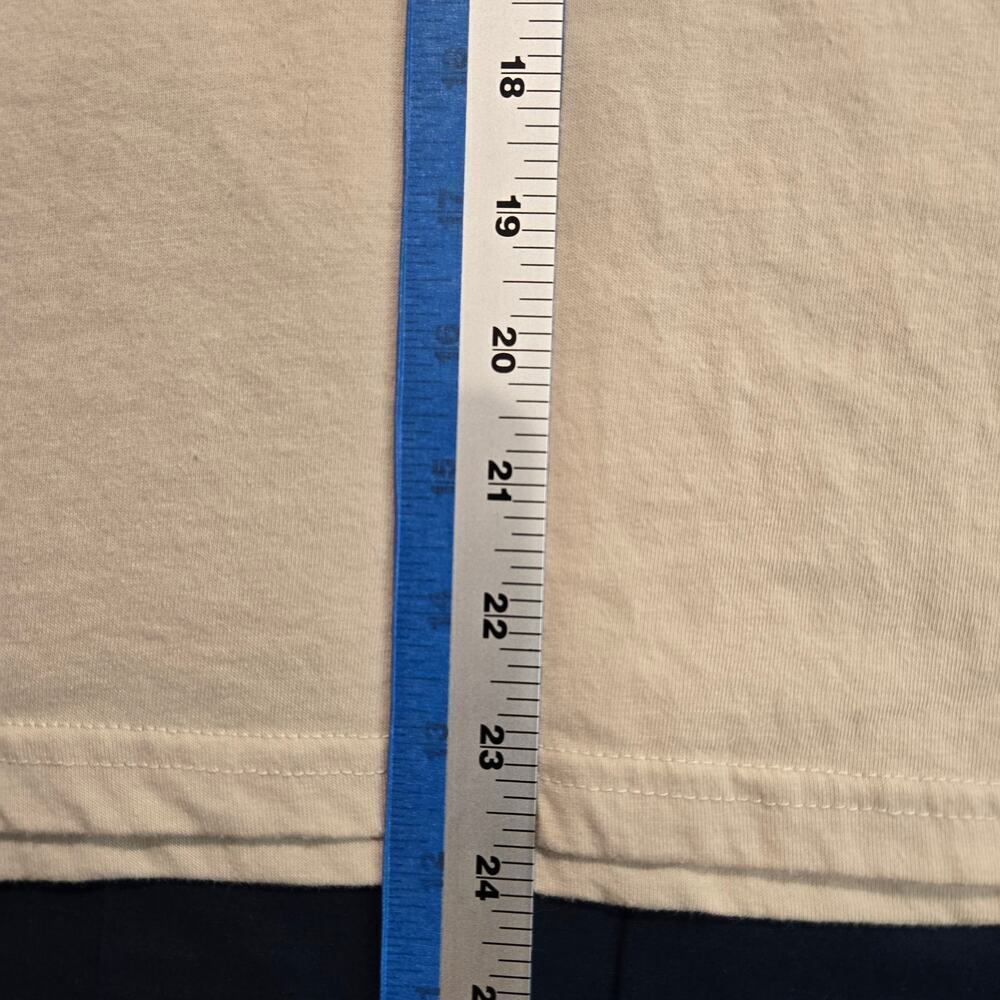 Bridgerton All is Fair in Love and War Women's T-shirt Size L - Picture 6 of 7